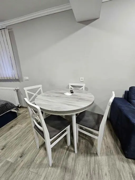 Mano'S Cozy Home Tbilisi Apartment